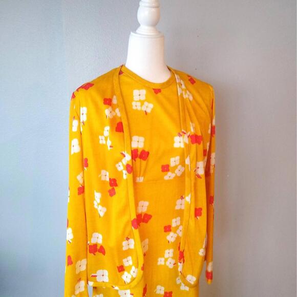 Vintage Yellow Floral Maxi Dress with Matching Jacket - Picture 7 of 9